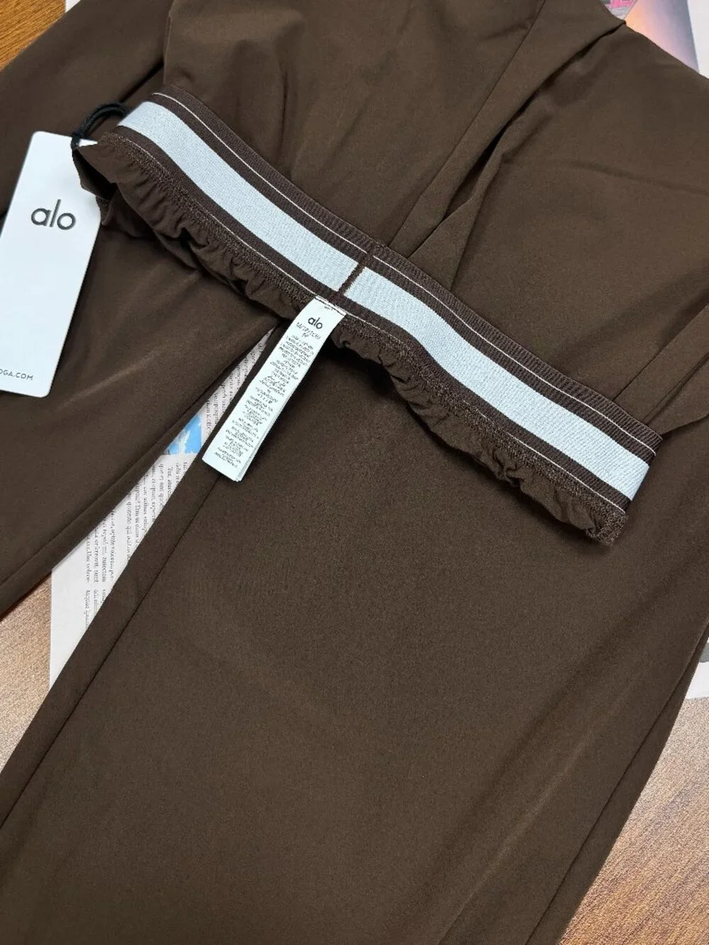 NWT👜ALO Yoga Suit Up Pants Coffee Brown（Regular 30“inch）Office/Casual/Travel 😜